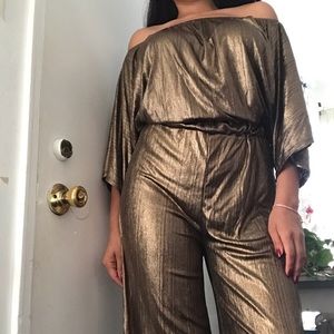 Bring in the New Year with this metalic romper! ✨